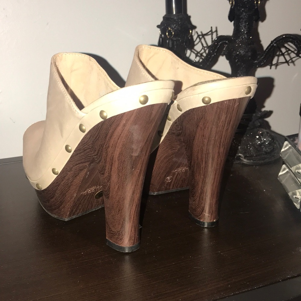 Platform clogs - Picture 3 of 5